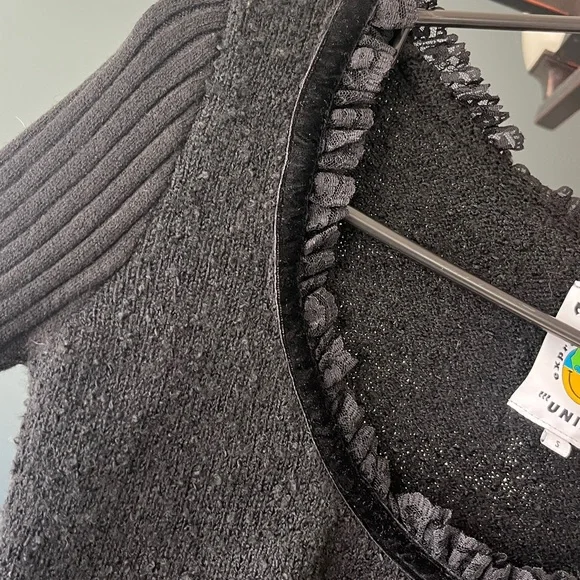 UNIF Vost Top - Picture 12 of 16